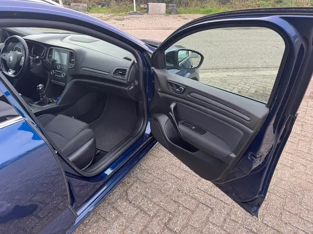 Renault Mégane Estate 1.2 TCe Limited 2017 Benzine 20