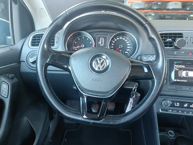 Volkswagen Polo 1.0 First Edition 2014 Benzine 15