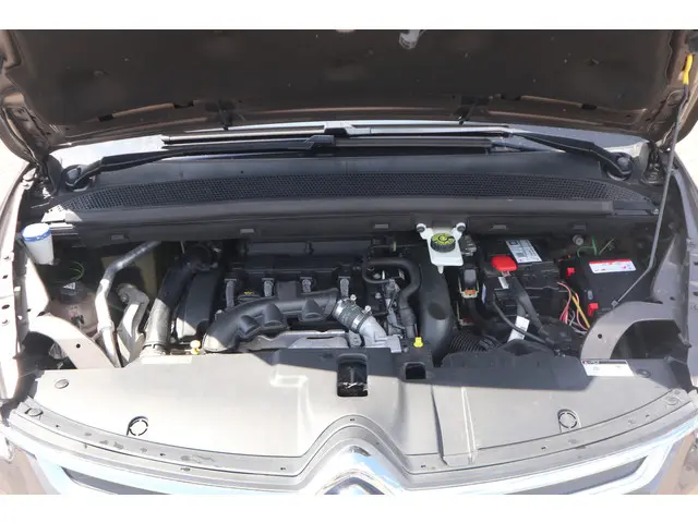 Citroën C4 Picasso 1.6 e-THP Business 2015 Benzine 13