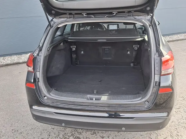Hyundai i30 Wagon 1.4 T-GDI Comfort 2019 Benzine 22