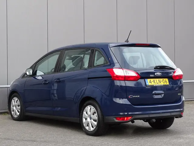 Ford Grand C-Max 1.0 Trend airco cruise org NL 2013 Benzine 6