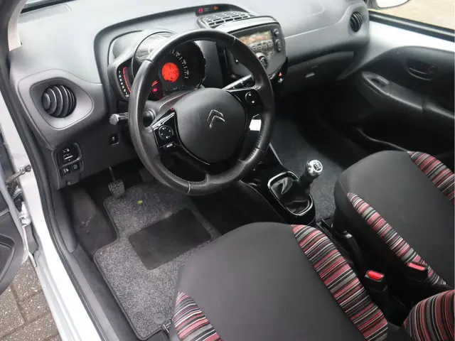 Citroën C1 1.0 VTi 2020 Benzine 33