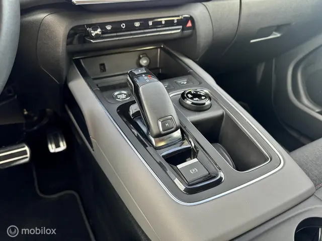 Citroën C5 Aircross 1.6 PureTech Shine 2020 Benzine 28