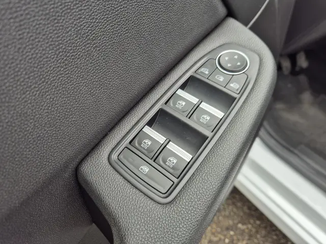 Renault Clio 1.0 TCe Intens 2021 Benzine 19