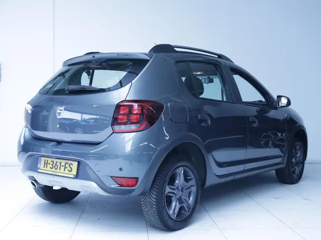 Dacia Sandero Stepway 0.9 TCe SL 2017 Benzine 2