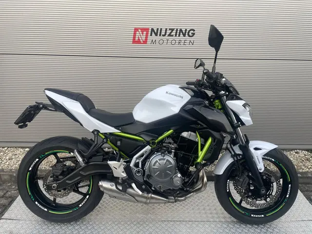 Kawasaki Z650 ABS 2017 Benzine