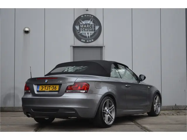 BMW 1 Serie Cabrio 118i M Sport Edition 2014 Benzine 4