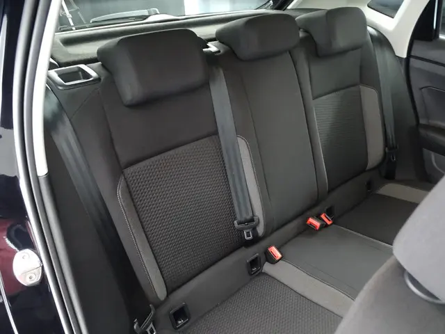 Volkswagen Polo 1.0 TSI Life M'23 2022 Benzine 48