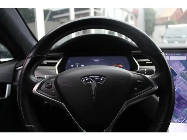 Tesla Model S 100D 2017 Elektrisch 8
