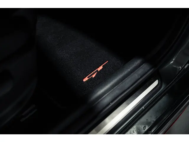 Kia Ceed 1.6 T-GDi GT 2023 Benzine 58