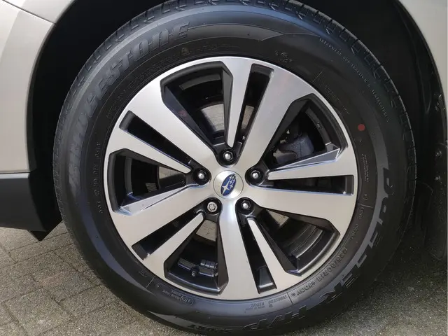 Subaru Outback 2.5i Premium 2018 Benzine 10