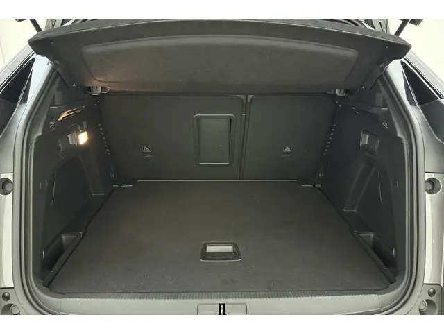 Peugeot 3008 1.2T 130pk GT 2024 Benzine 11