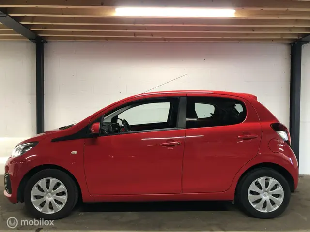 Peugeot 108 1.0 e-VTi Blue Lion 2016 Benzine 5