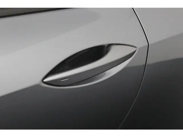 Lexus RC 300h F Sport Line 2016 Hybride Benzine 34