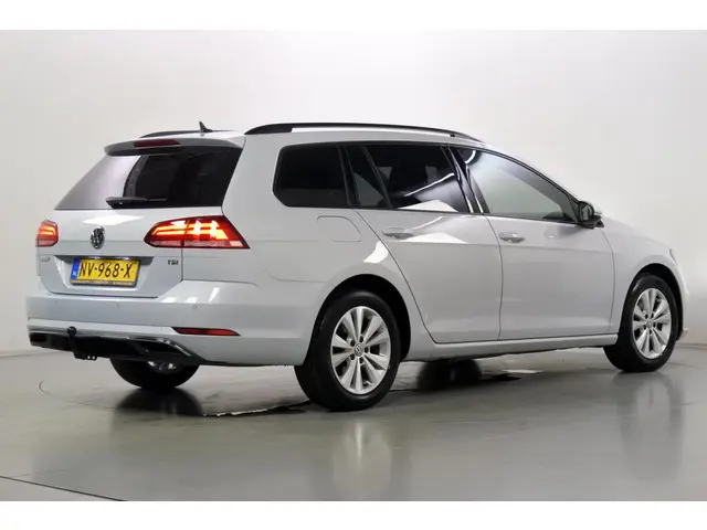 Volkswagen Golf Variant 1.0 TSi Comfortline+ 2017 Benzine 2