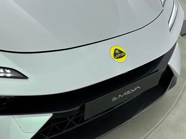 Lotus Emeya S 102kWh/613pk 2025 Elektrisch 6