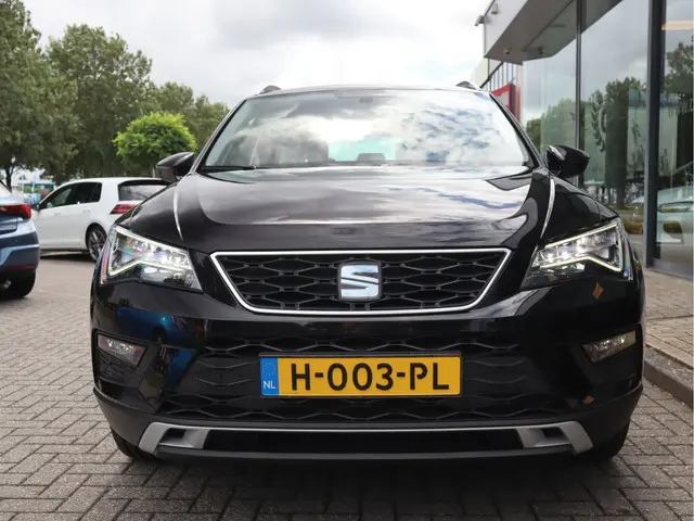 SEAT Ateca 1.5 TSI 150 PK Style Business 2020 Benzine 18