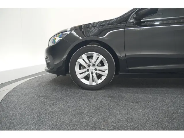 Peugeot 308 PureTech 110 Blue Lease Active 2021 Benzine 18