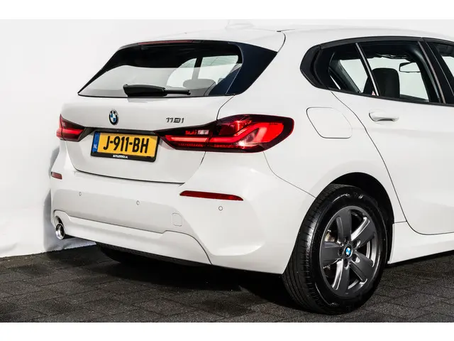BMW 1 Serie 118i Executive | LED | Carplay | 2020 Benzine 20