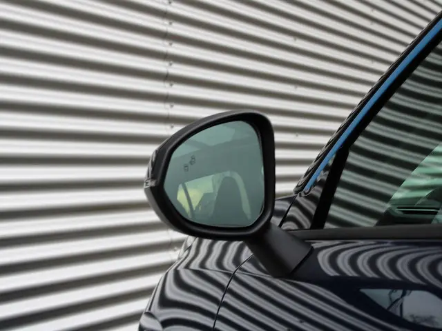 Lynk & Co 01 1.5 2025 Hybride Benzine 8