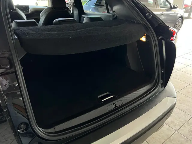 Peugeot 2008 1.2 PureTech GT Pack 2022 Benzine 28