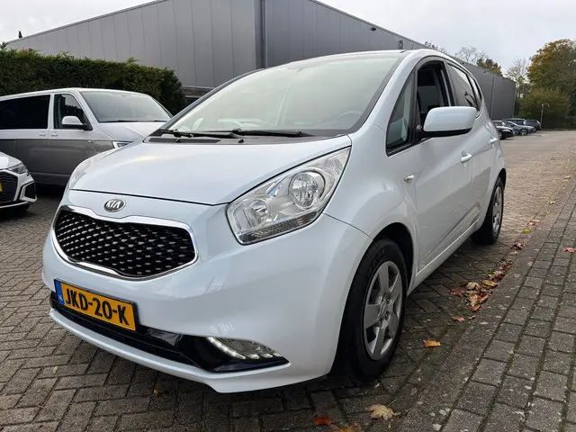 Kia Venga 3