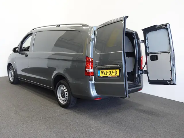 Mercedes-Benz Vito 114 CDI Lang Automaat 2023 Diesel 39