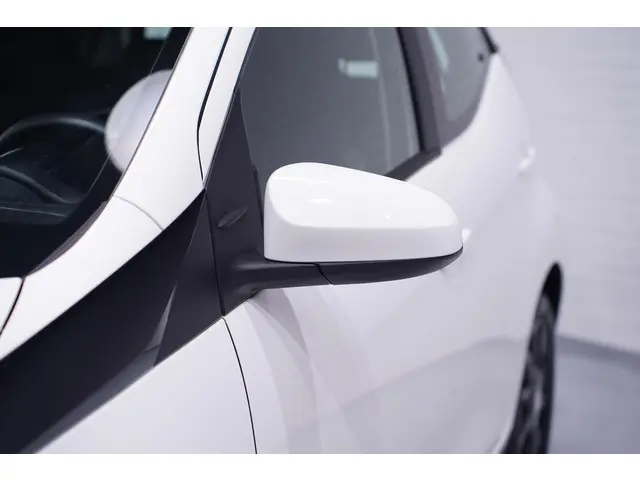 Toyota Aygo 1.0 VVT-i x-play 2020 Benzine 13