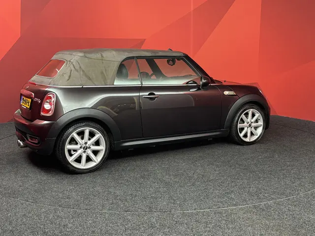MINI Cooper S Cabrio Mini 1.6 Chili 2013 Benzine 18