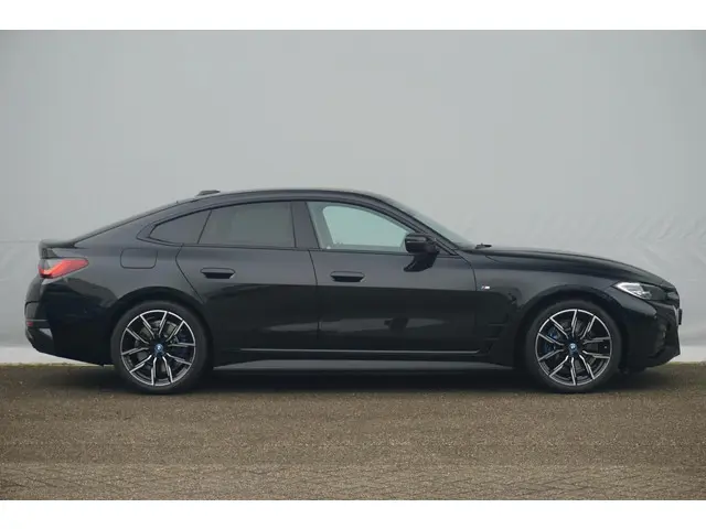 BMW i4 eDrive40 2024 Elektrisch 4
