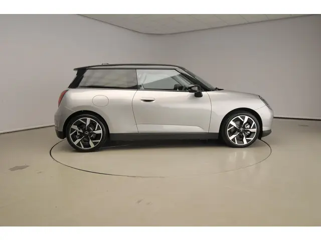 MINI 3-Deurs Cooper E 2025 Elektrisch 4