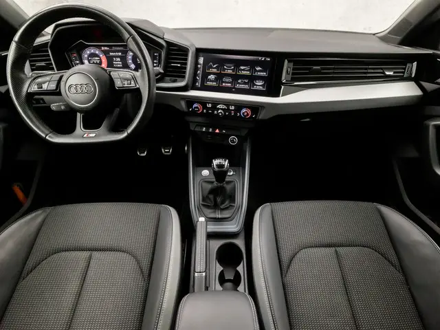 Audi A1 Sportback 30 TFSI S-Line 2019 Benzine 6