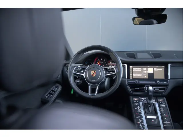 Porsche Macan 2.0 2019 Benzine 41