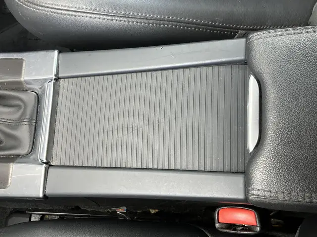 Volvo XC60 2.0 D4 FWD Ocean Race 2015 Diesel 37