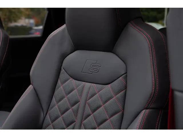 Audi SQ7 4.0 TFSI quattro ABT 7p 2024 Benzine 72