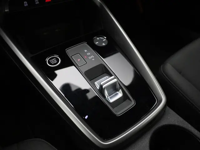 Audi A3 Limousine 30 TFSI 110PK S-tronic 2023 Benzine 35