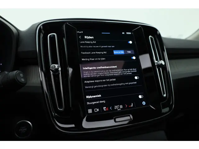 Volvo XC40 2.0 B3 Ultra Dark 2025 Hybride Benzine 26