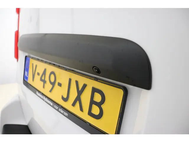 Peugeot Expert 2.0 BlueHDi S&S L3 DC 2024 Diesel 10