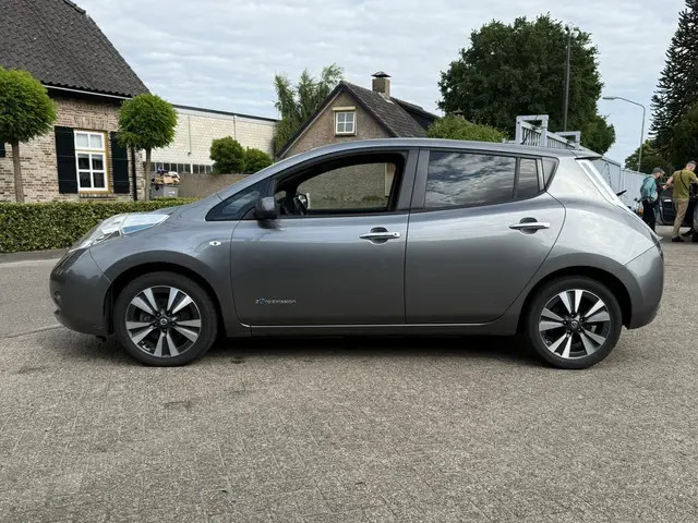 Nissan Leaf TEKNA 2016 Elektrisch 3