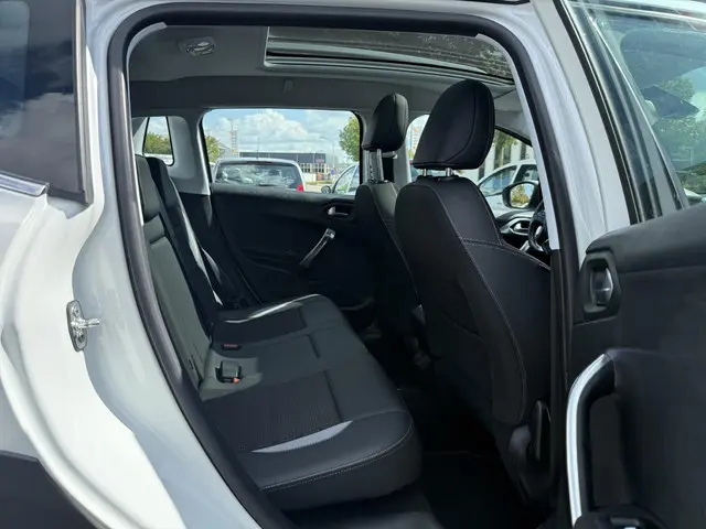 Peugeot 2008 1.2 PureTech Allure 2018 Benzine 11