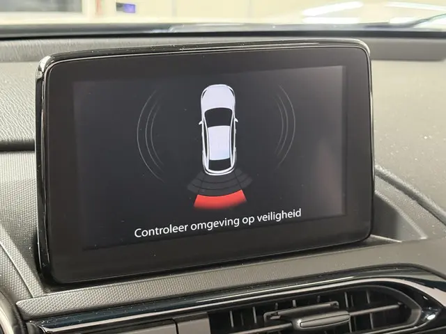 Mazda MX-5 2.0 SkyActiv-G 184pk GT-M 2018 Benzine 19