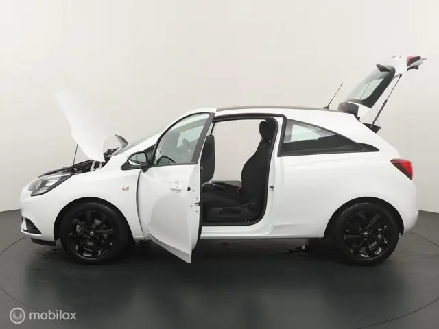 Opel Corsa 1.4 Black Edition 2018 Benzine 18