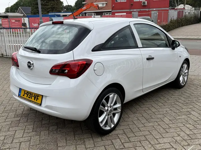 Opel Corsa 1.2 2018 Benzine 6