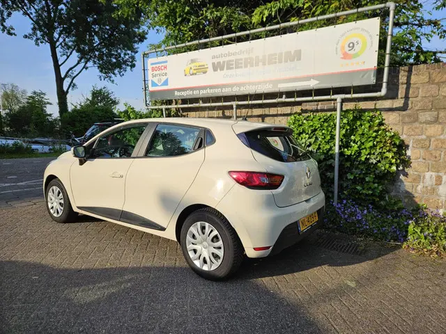 Renault Clio 0.9 TCe Zen 2017 Benzine 10