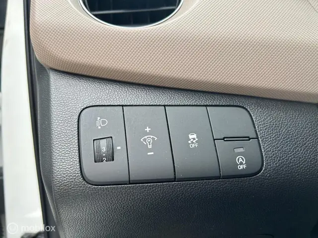 Hyundai i10 1.0i i-Drive 2016 Benzine 9