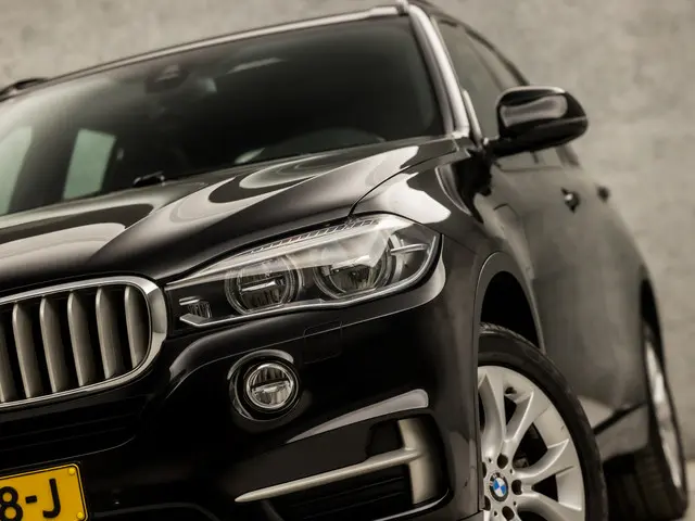 BMW X5 xDrive40e High Executive 2015 Hybride Benzine 18