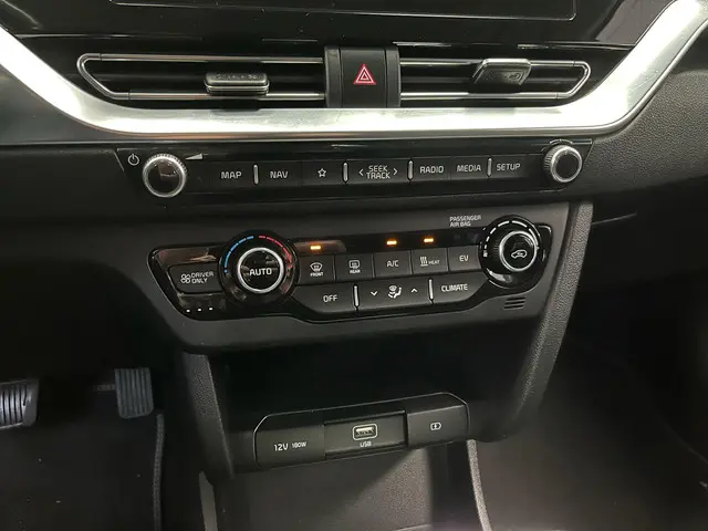 Kia e-Niro DynamicLine 64 kWh 2020 Elektrisch 35