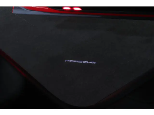 Porsche Taycan Sport Turismo GTS 2022 Elektrisch 60