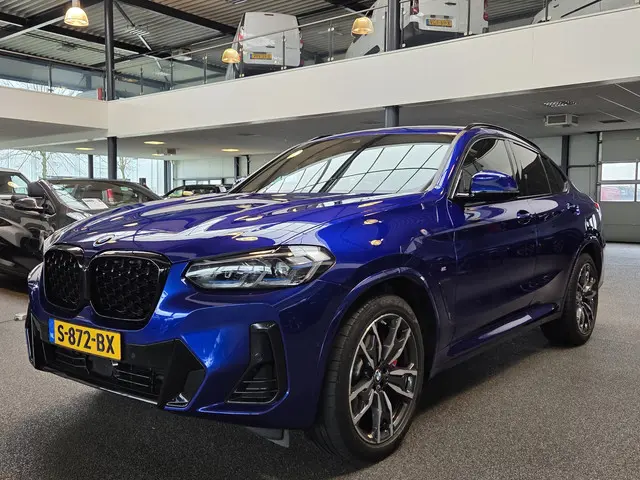 BMW X4 xDrive20i High Executive 2023 Hybride Benzine
