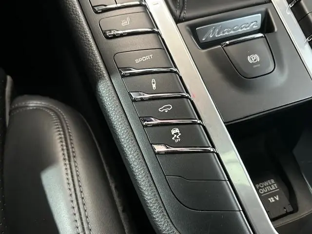 Porsche Macan 2.0 2018 Benzine 21